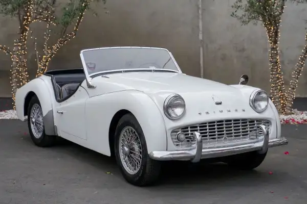 TRIUMPH TR3