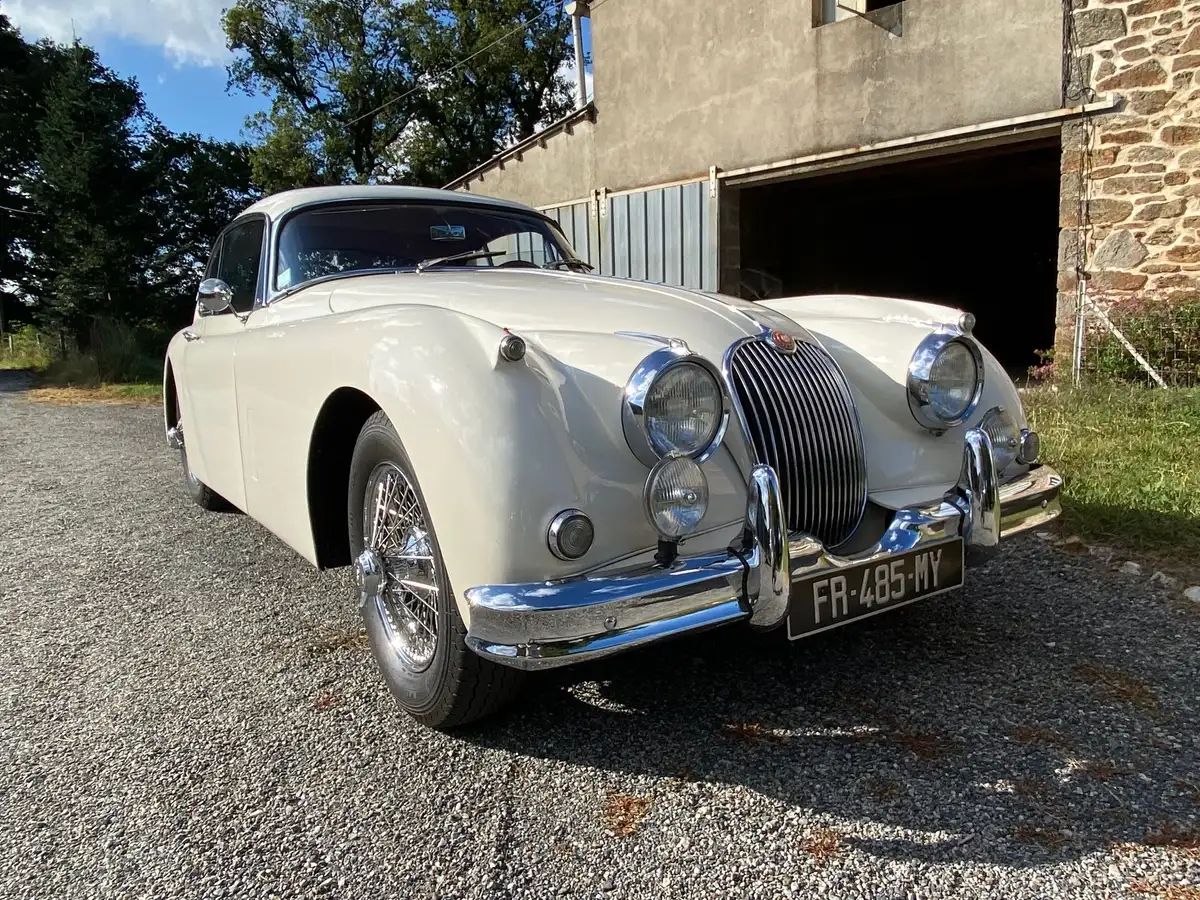 JAGUAR XK150