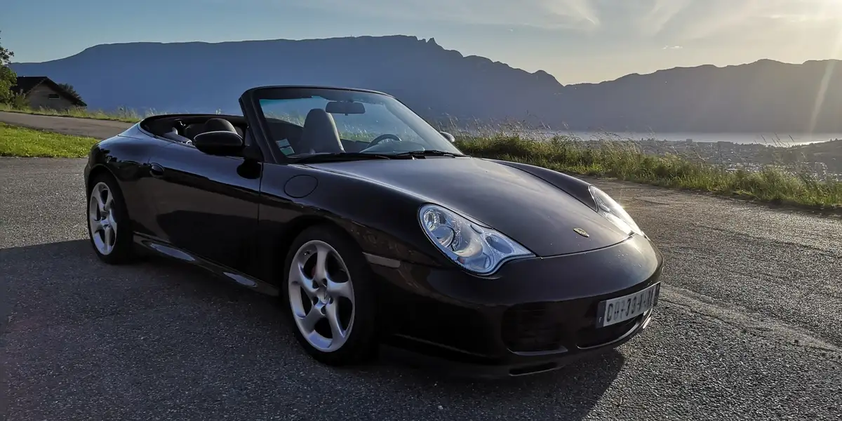 PORSCHE 911 Carrera 4S Cabriolet