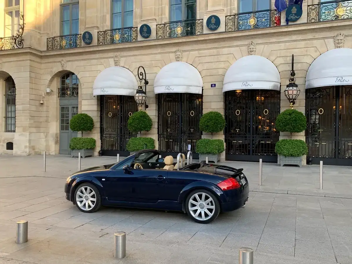 AUDI TT Quattro Roadster
