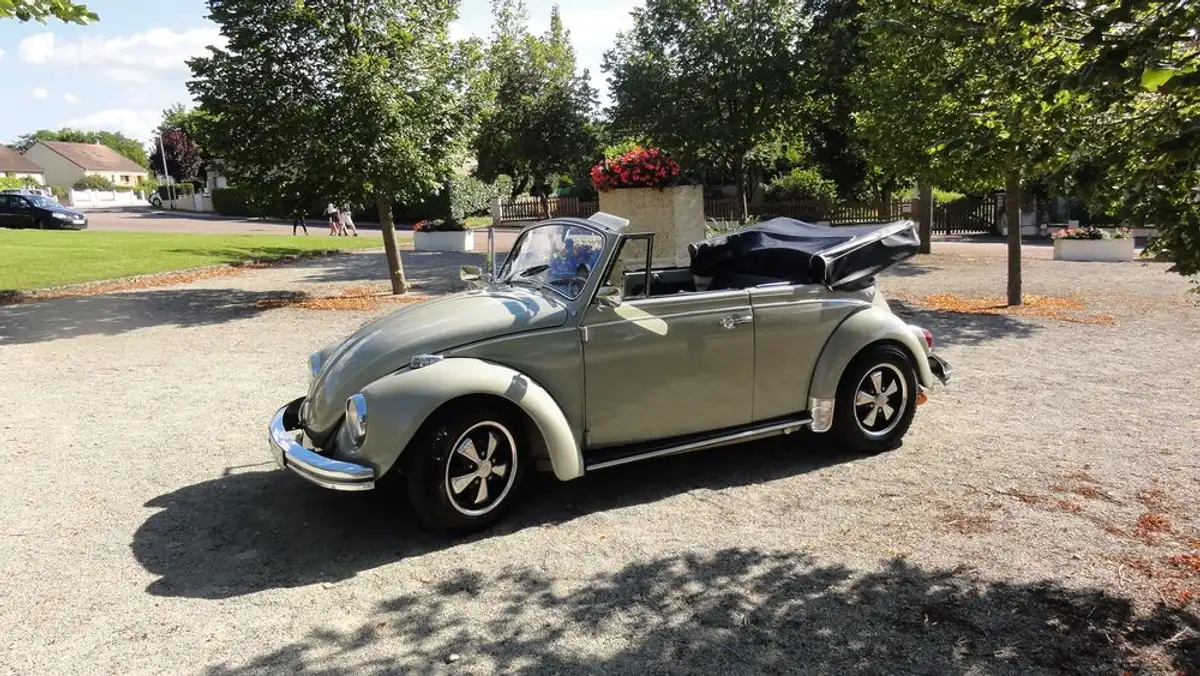 VOLKSWAGEN coccinelle