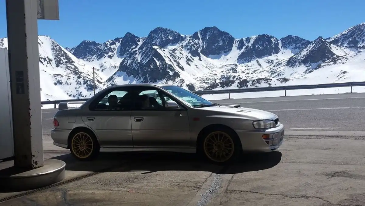 SUBARU Impreza GT