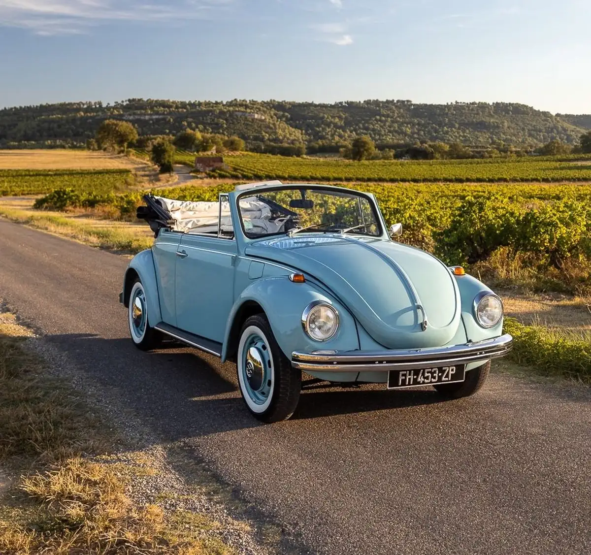 VOLKSWAGEN Coccinelle