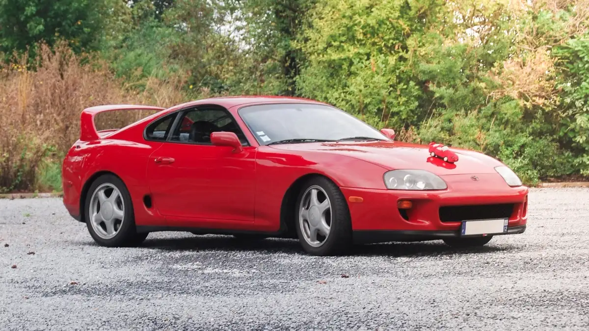 TOYOTA Supra MK4