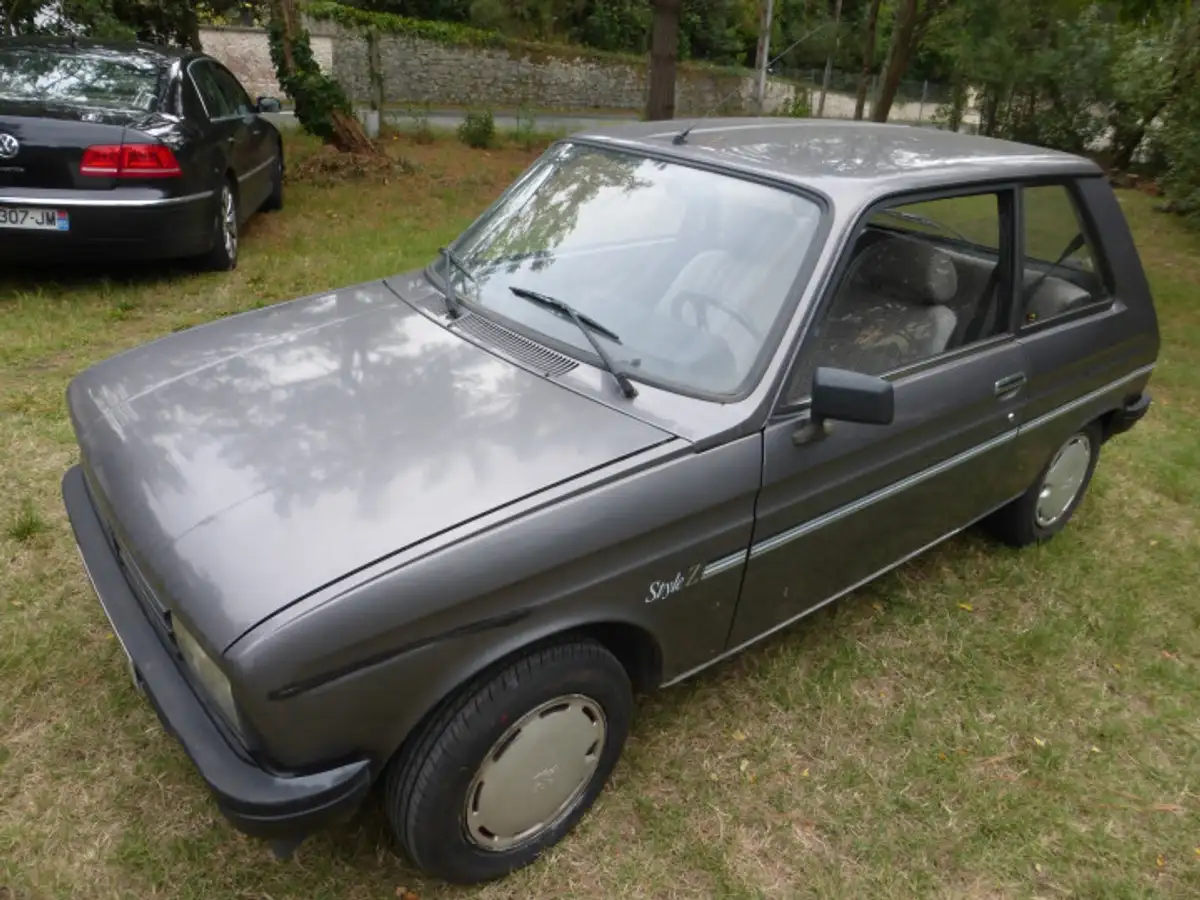 PEUGEOT 104Z