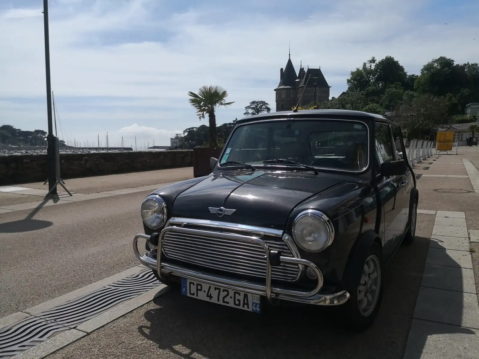 AUSTIN MINI