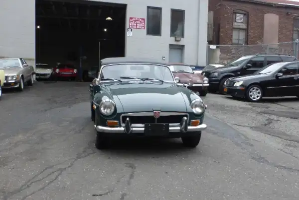 MG B