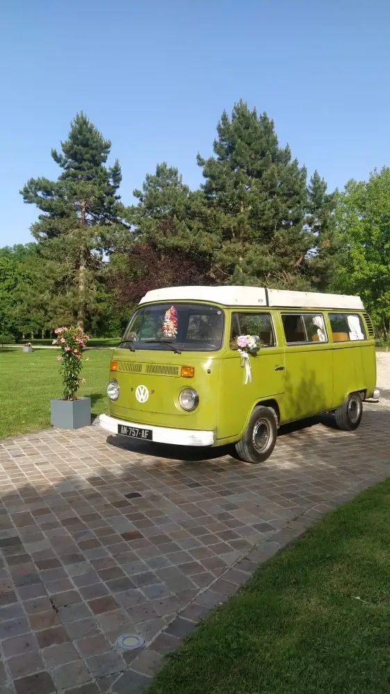 VOLKSWAGEN Combi Westfalia