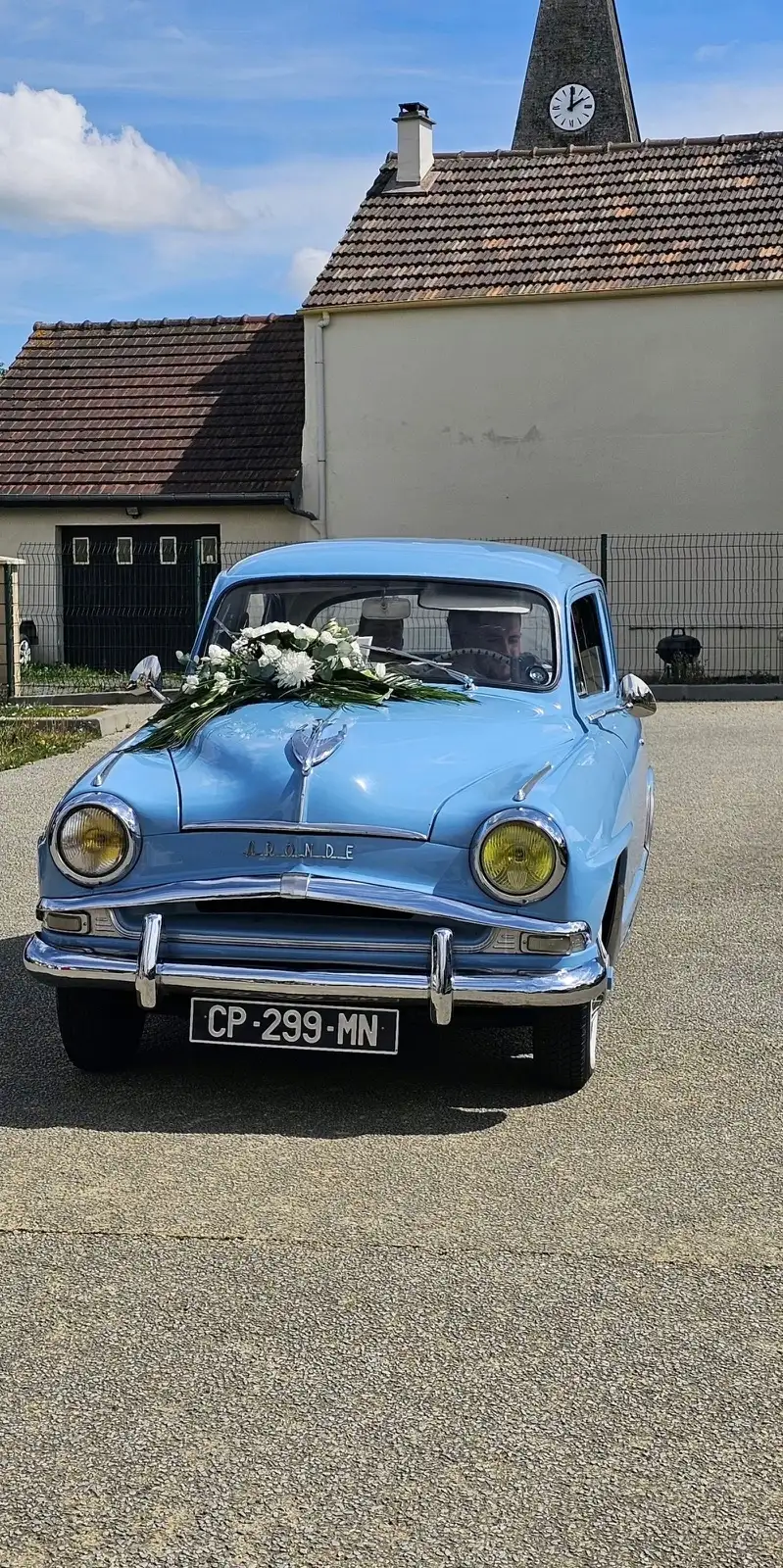 SIMCA P60 super deluxe aronde