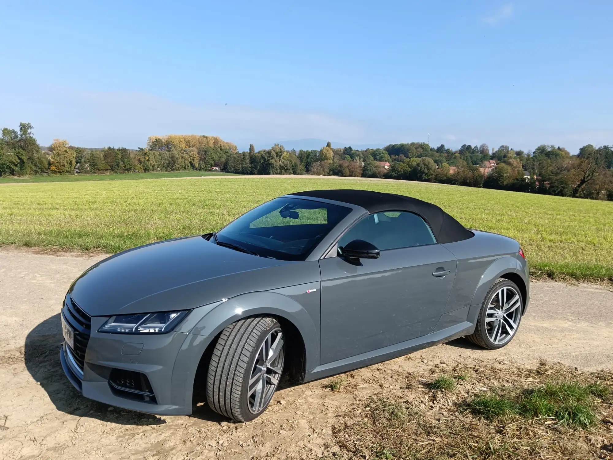 AUDI TT Roadster cabriolet