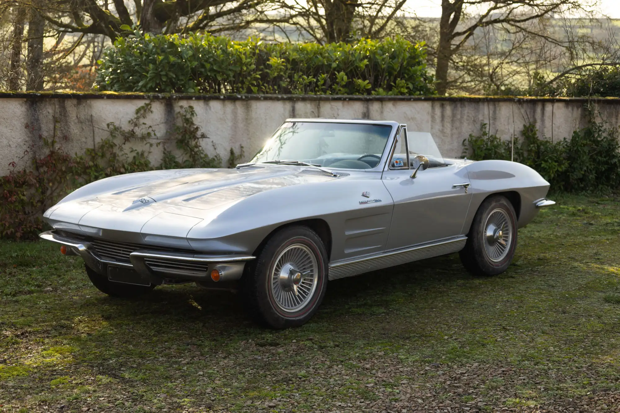 CHEVROLET Corvette C2 Stingray