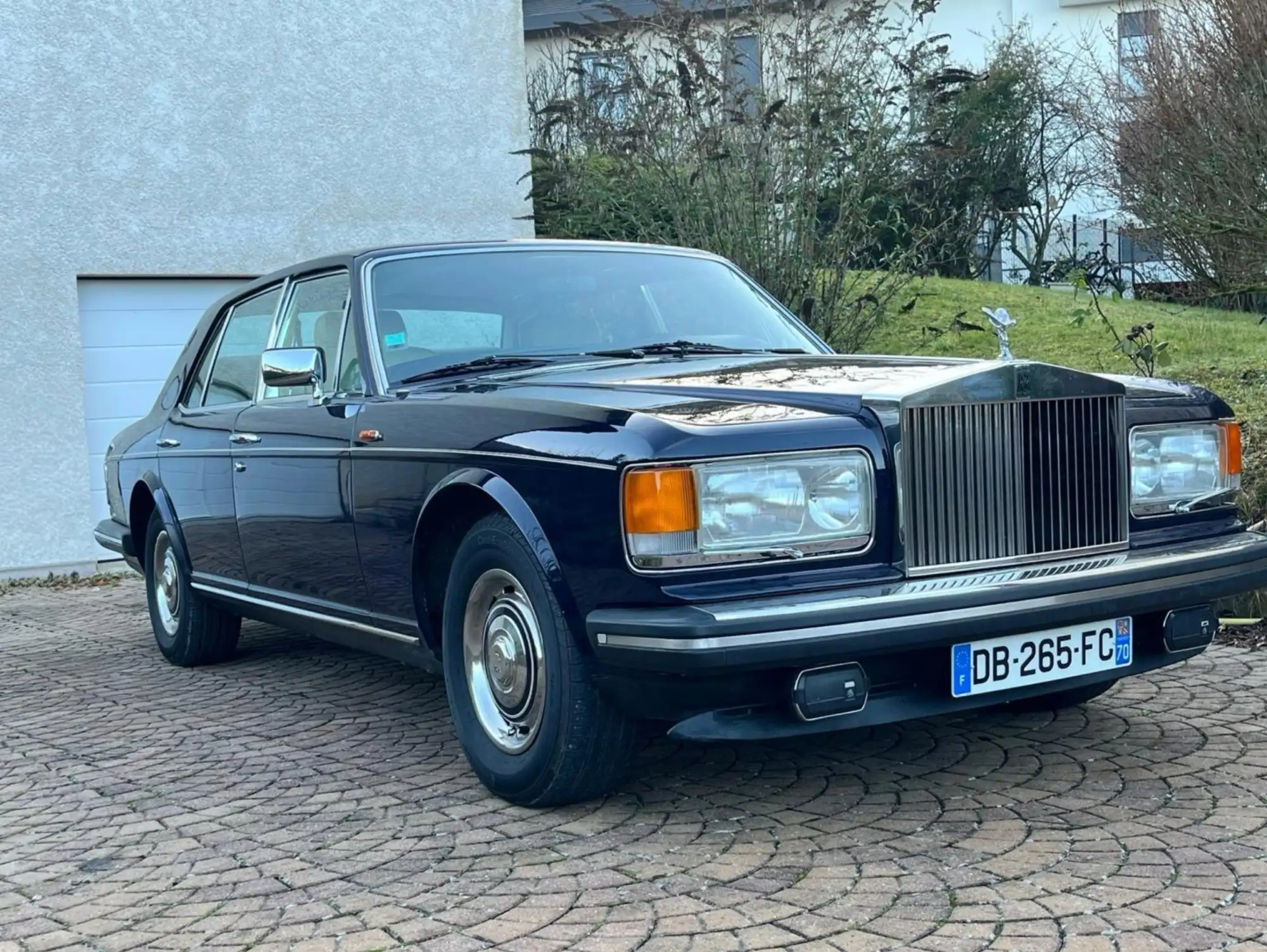 ROLLS ROYCE Silver Spirit