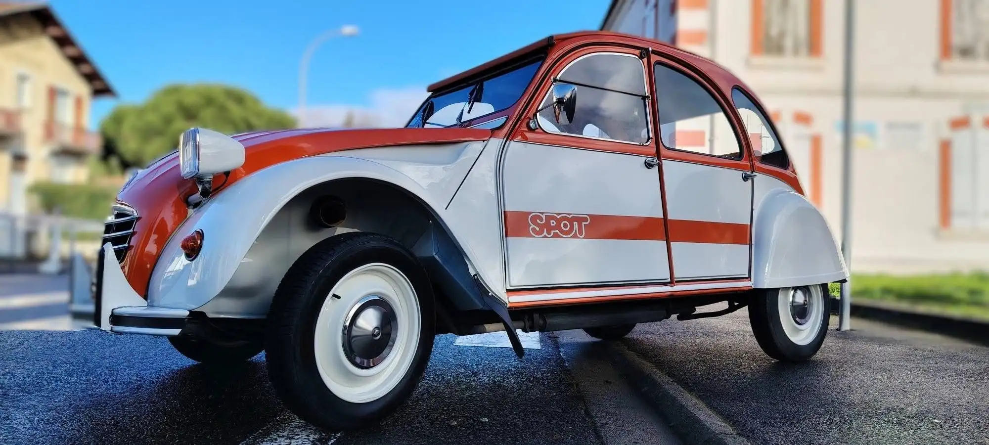 CITROEN 2CV SPOT