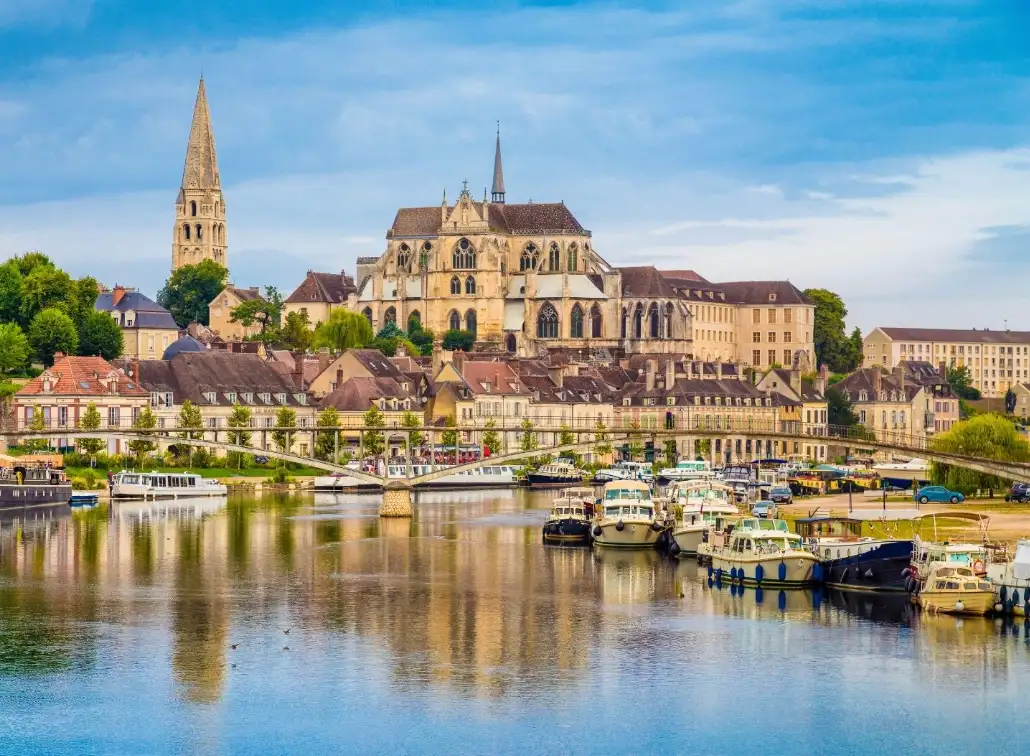 Location voiture ancienne Auxerre