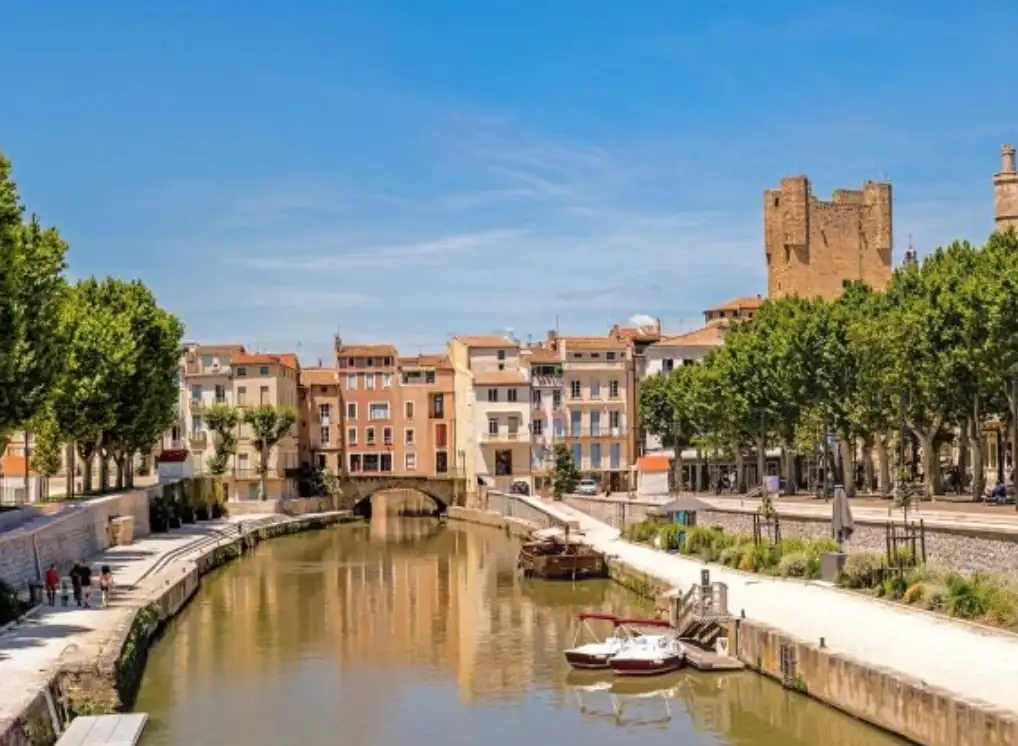 Location voiture ancienne Narbonne