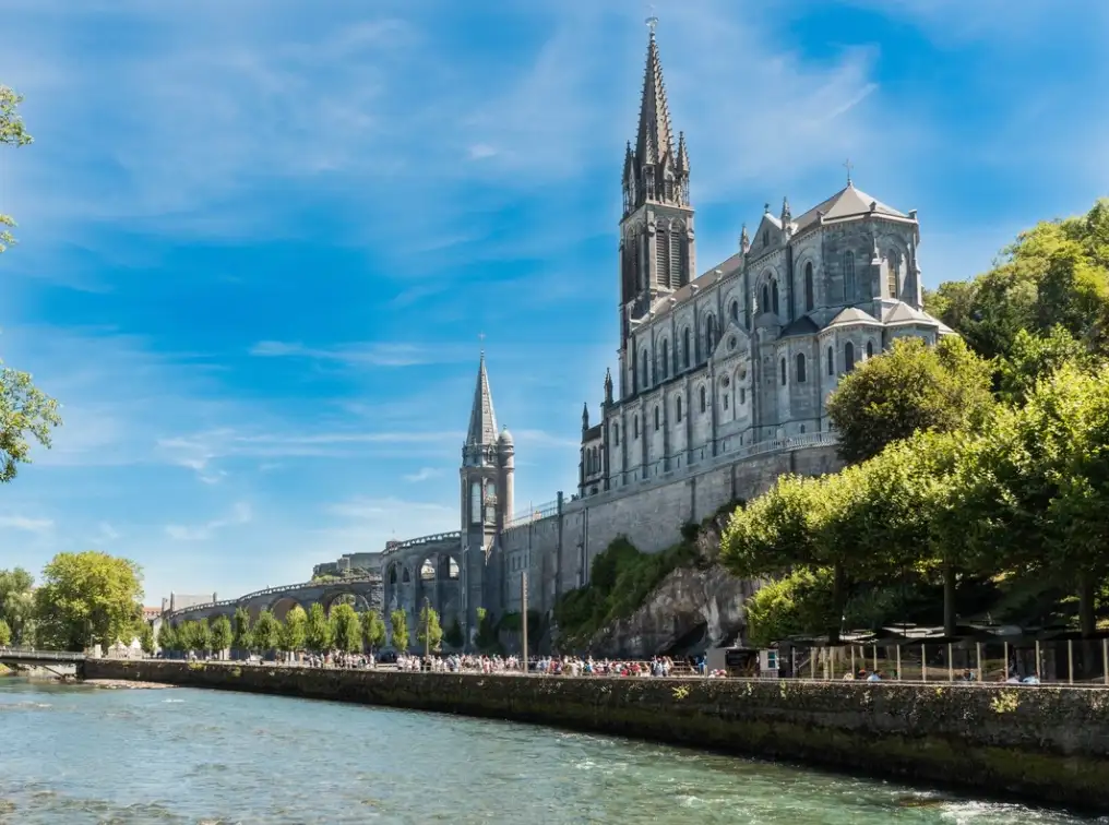 Location voiture ancienne Tarbes