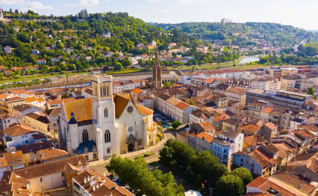 Location voiture ancienne Agen