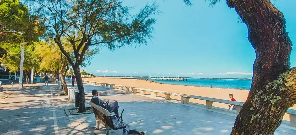 Location voiture ancienne Andernos-les-Bains