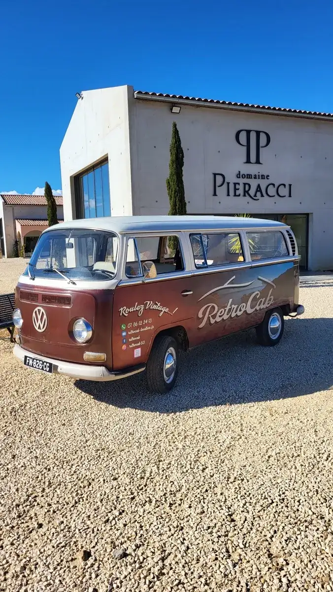 VOLKSWAGEN Combi T2