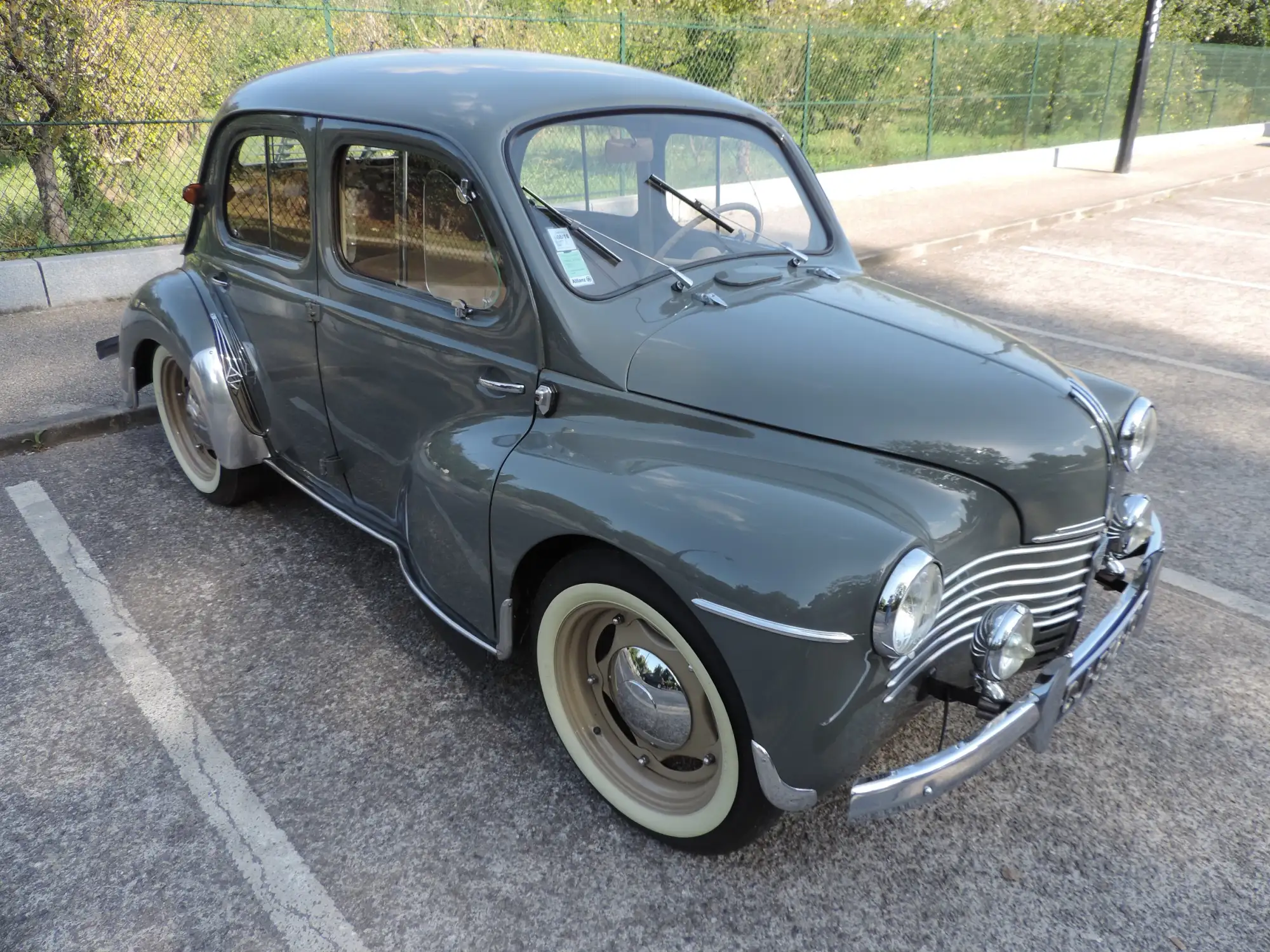 RENAULT 4 cv